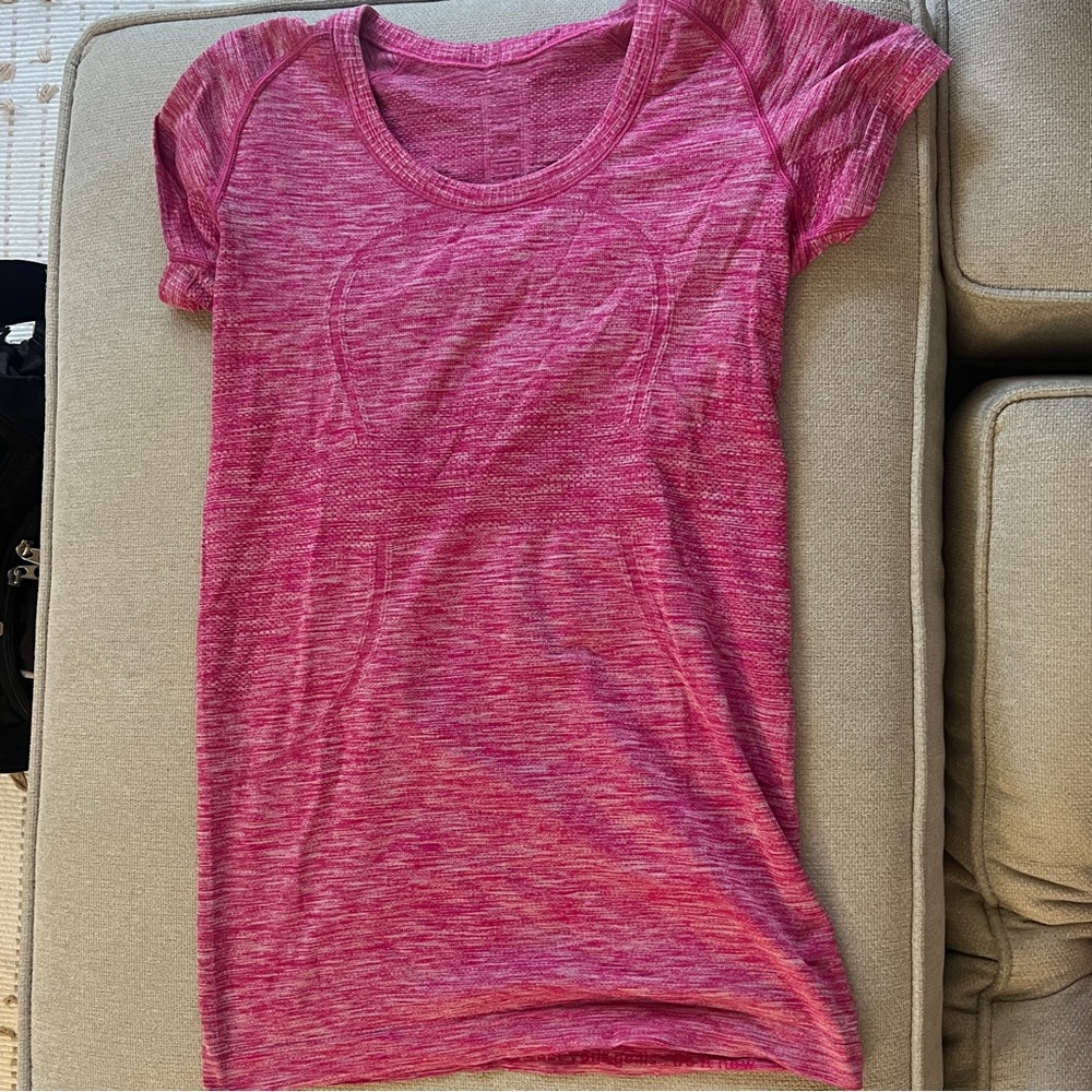 Lululemon Pink Heather Short Sleeve Swiftly